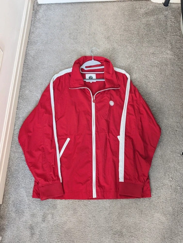 Pretty green windbreaker size - pretty,
