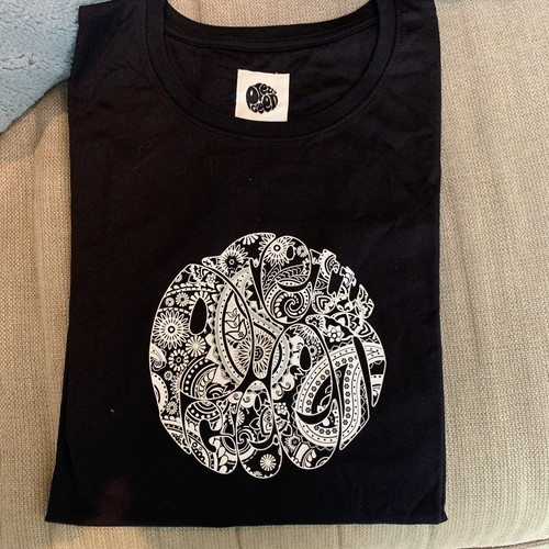 Pretty green shirt - t,
