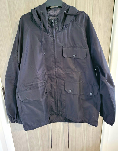 Pretty green men black - pretty,